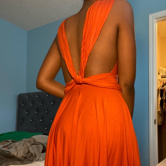 Multiple Arrangements Flowy Dress - Picture 6 of 6